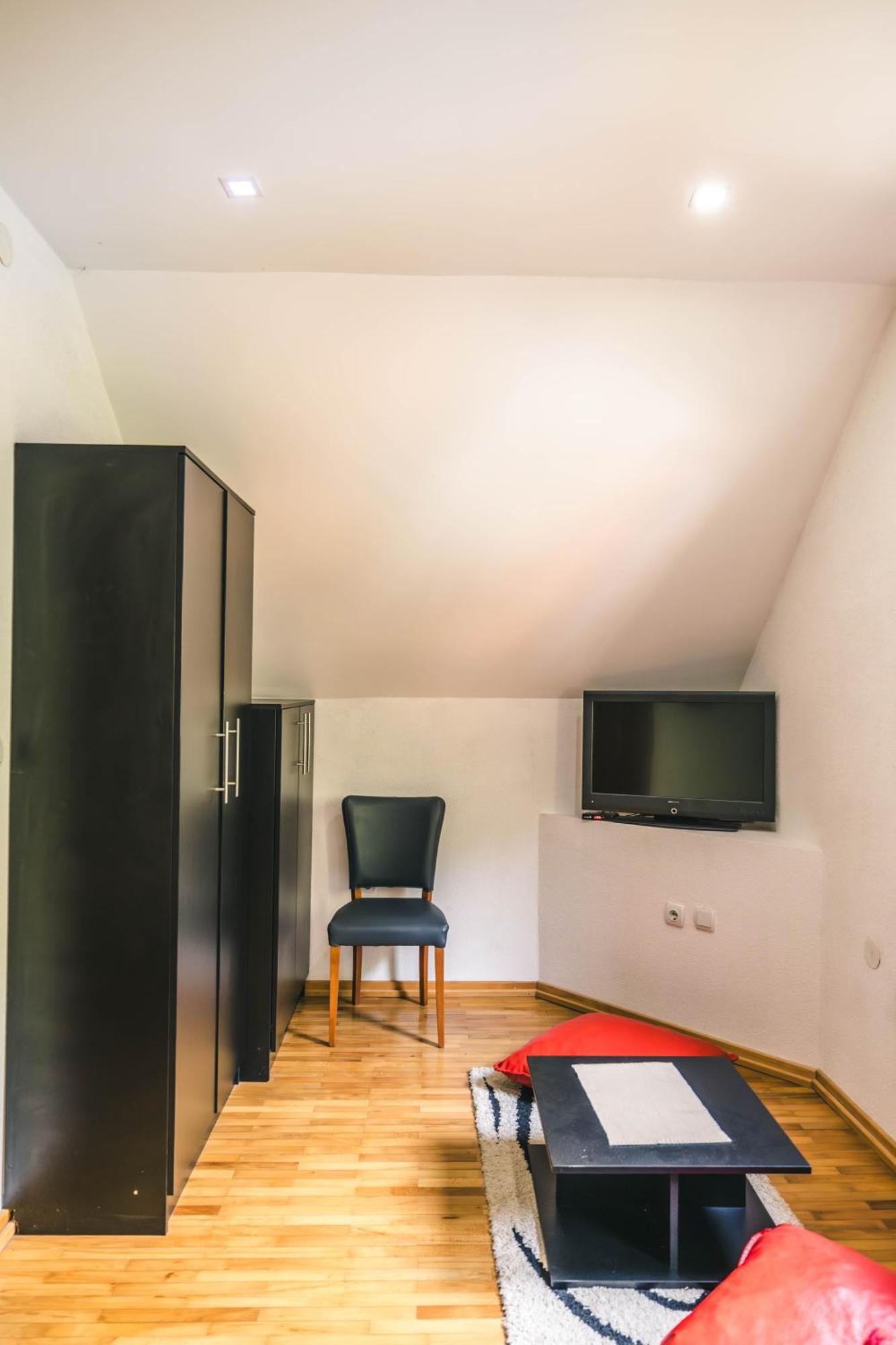 Lodge Zeleni Svet Crni Vrh エクステリア 写真