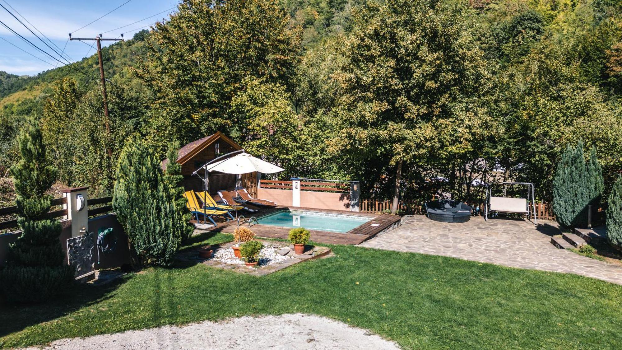 Lodge Zeleni Svet Crni Vrh エクステリア 写真